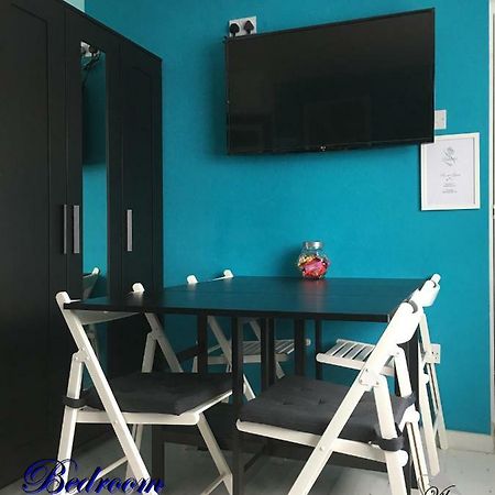 Vika Residence Deluxe Apartments Wednesbury Holiday Resort Bagian luar foto