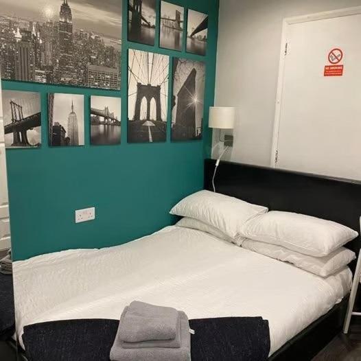 Vika Residence Deluxe Apartments Wednesbury Holiday Resort Bagian luar foto